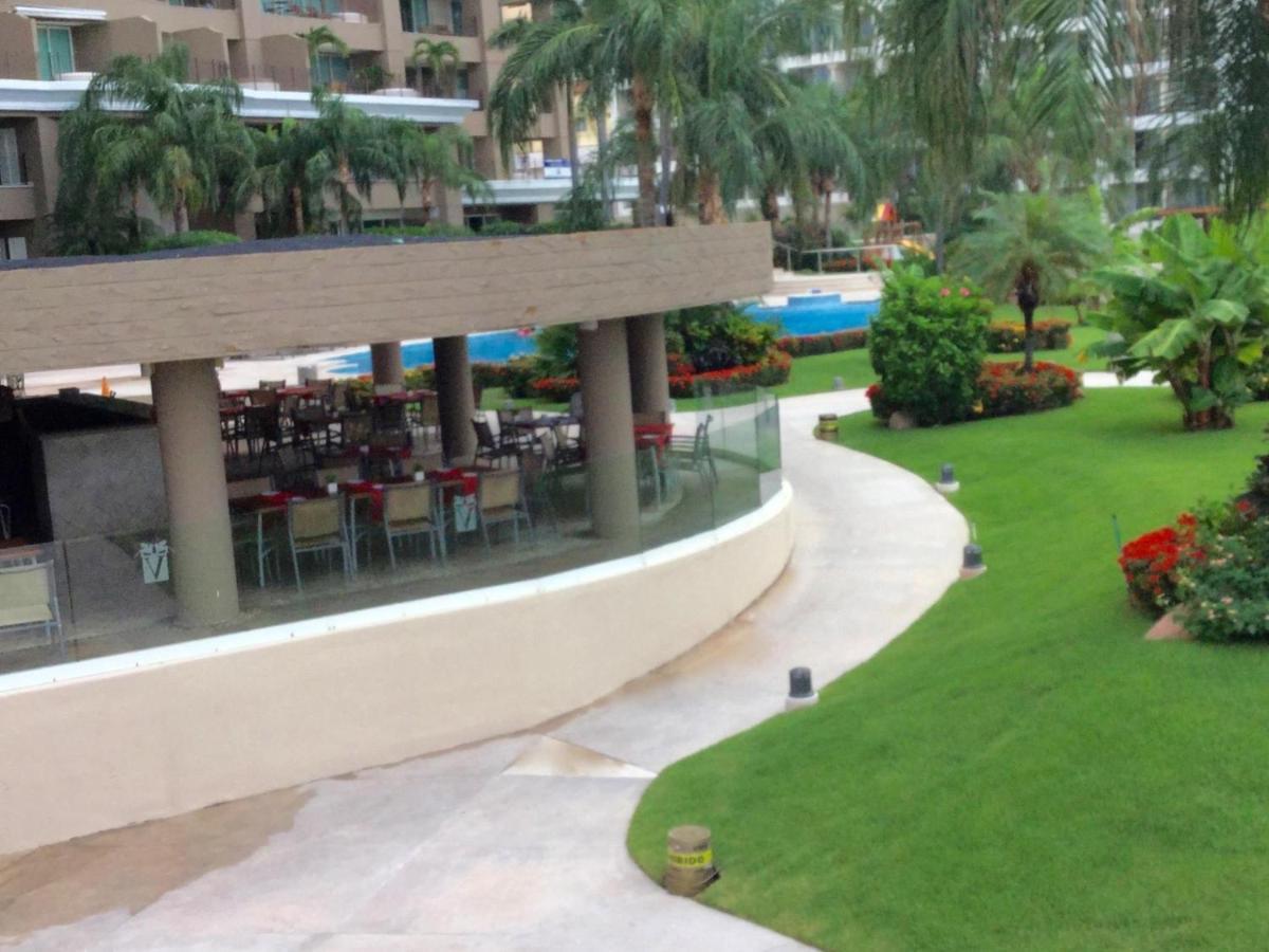Apartamentos Grand Venetian ปูแอร์โตบาญาร์ตา ภายนอก รูปภาพ