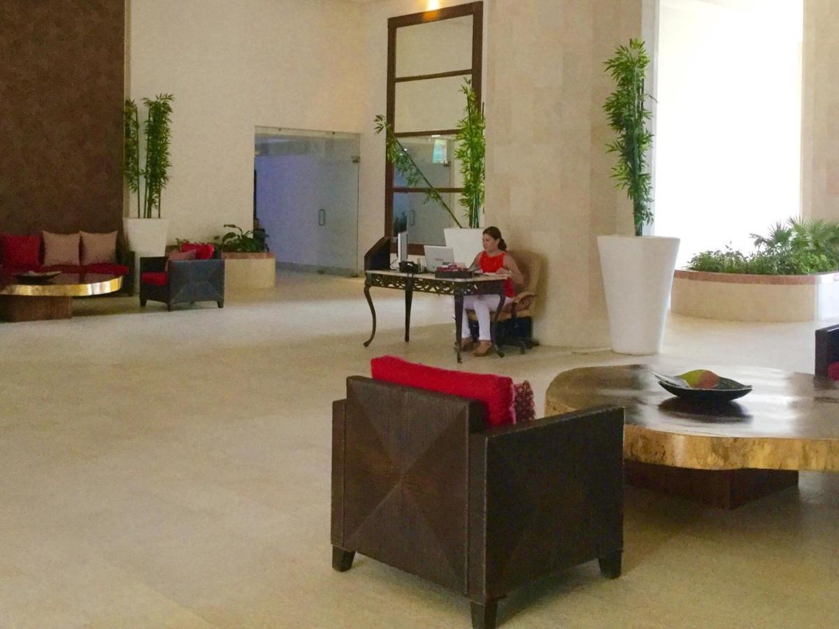 Apartamentos Grand Venetian ปูแอร์โตบาญาร์ตา ภายนอก รูปภาพ