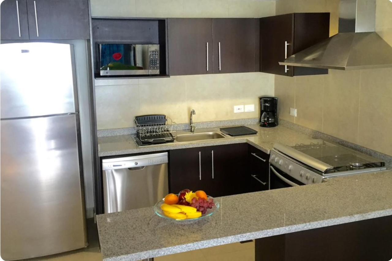 Apartamentos Grand Venetian ปูแอร์โตบาญาร์ตา ภายนอก รูปภาพ