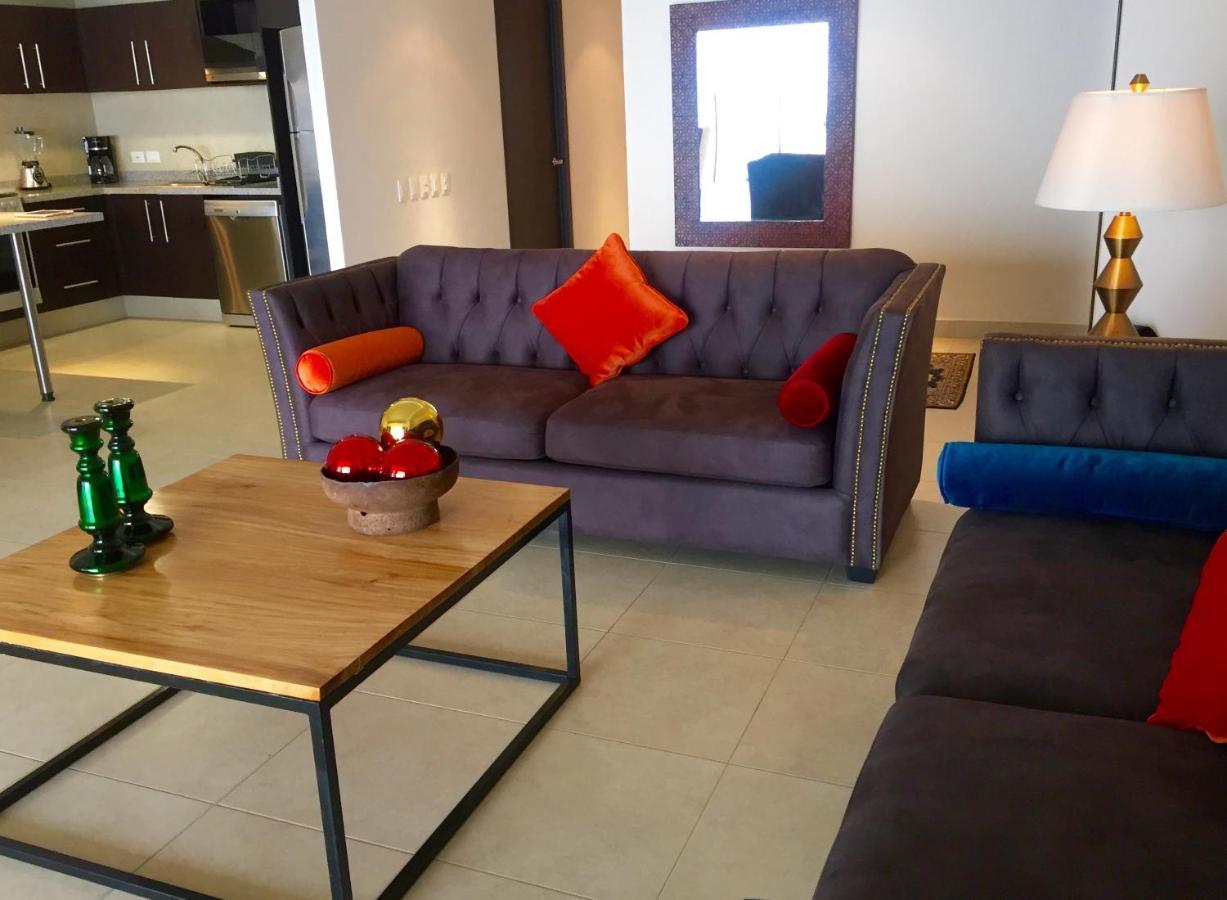 Apartamentos Grand Venetian ปูแอร์โตบาญาร์ตา ภายนอก รูปภาพ